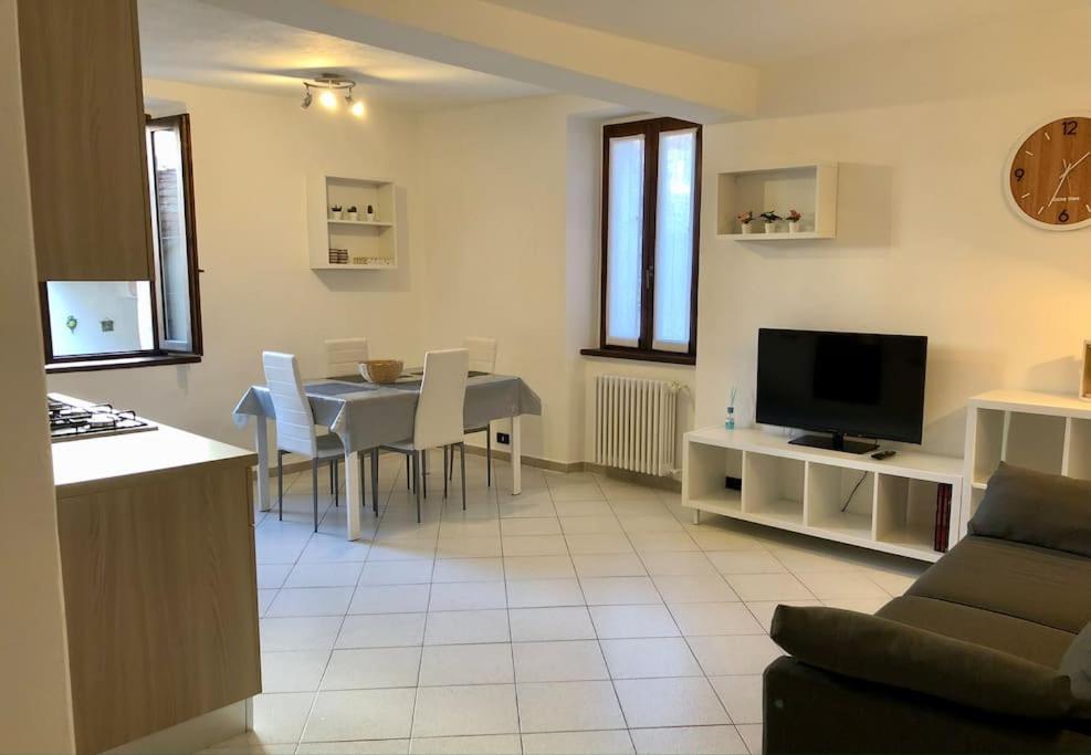 Casa Del Borghetto Apartman Intra Kültér fotó